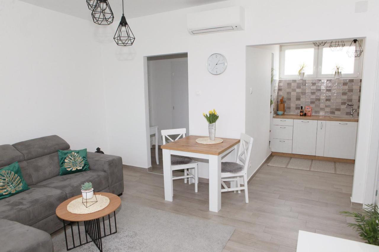 Apartman Lucija Karlovac Exterior photo